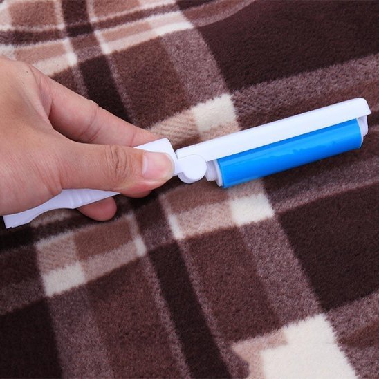 Brosse anti poil | Veltys - Chicetchat