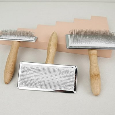 Brosse chat poil long | DémêlDoux - Chicetchat
