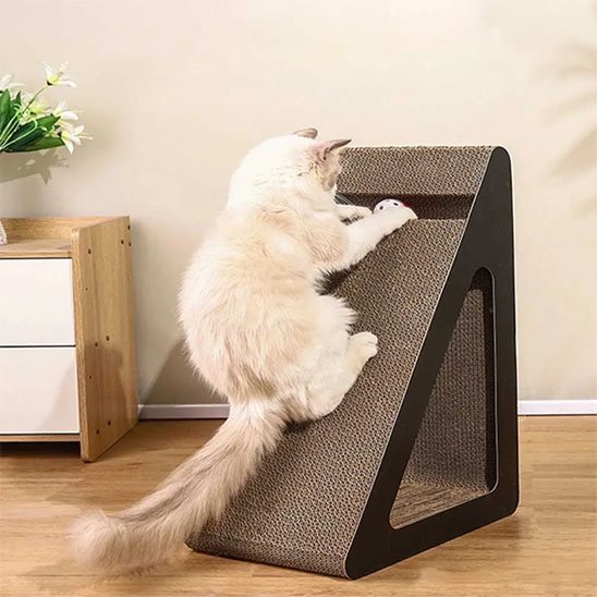 Griffoir Chat | Autoportant en bois et carton - Design incliné avec cachette intégrée - Chicetchat